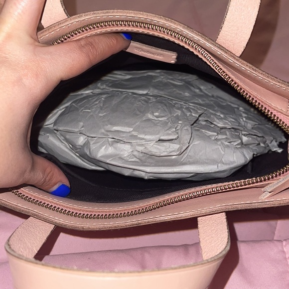 Madewell crossbody - Picture 3 of 3